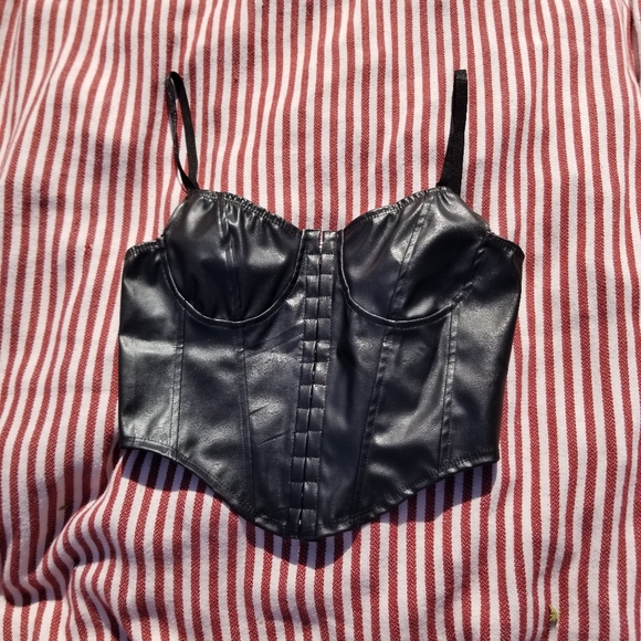 Brandy Melville Tops - Sold